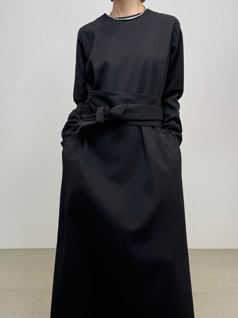 calm one-piece